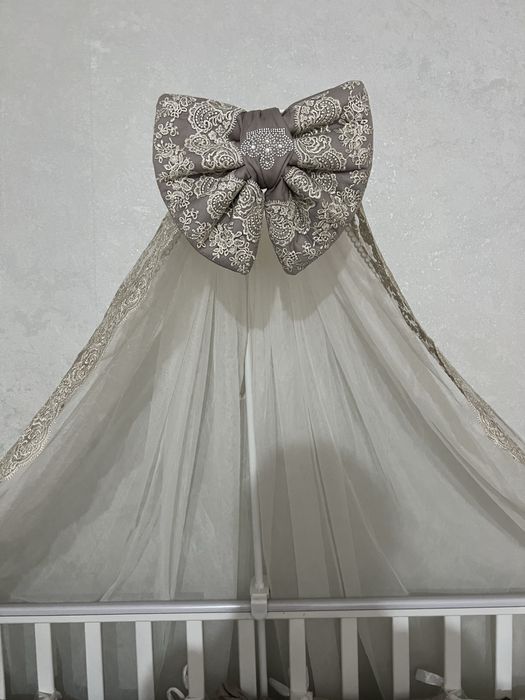 Продам бортики на кроватку