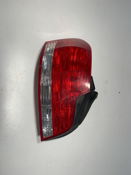 Стоп Стопове фар фарове BMW e60 е87 рейлинги релси багажник части е36