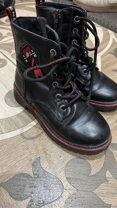 Сапожки осенние для девочки