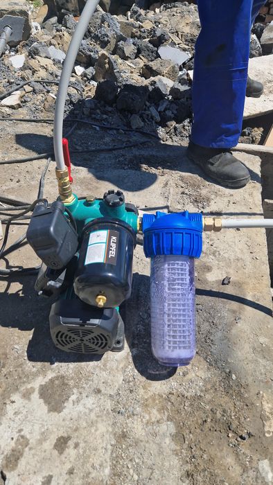 Бурение скважин.