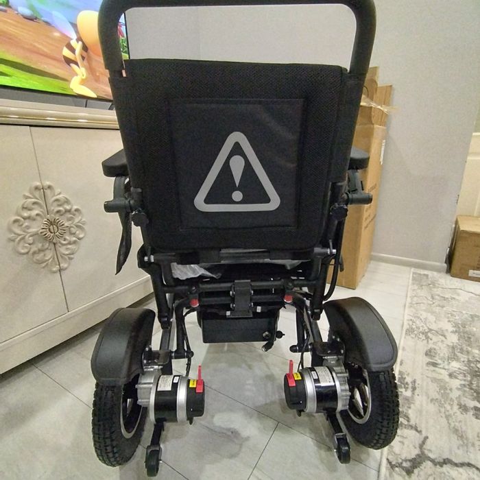 Нова електрическа инвалидна количка до 150кг сгъваема