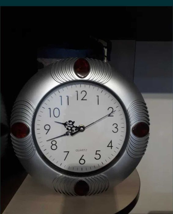 Прекрасни украшения или малки подаръчета