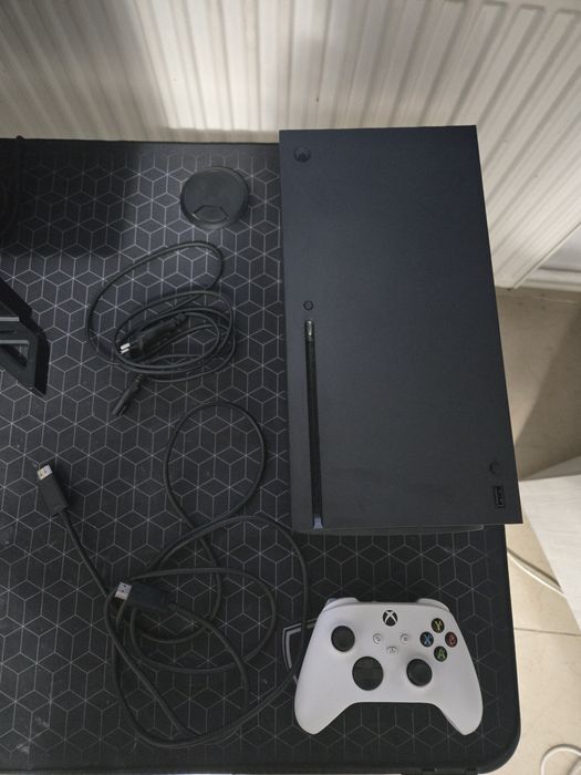 Vand Xbox series x 1TB, 4k, 120fps.