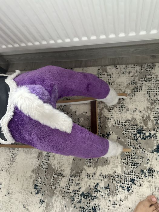 Лошадь качалка и резиновый ослик