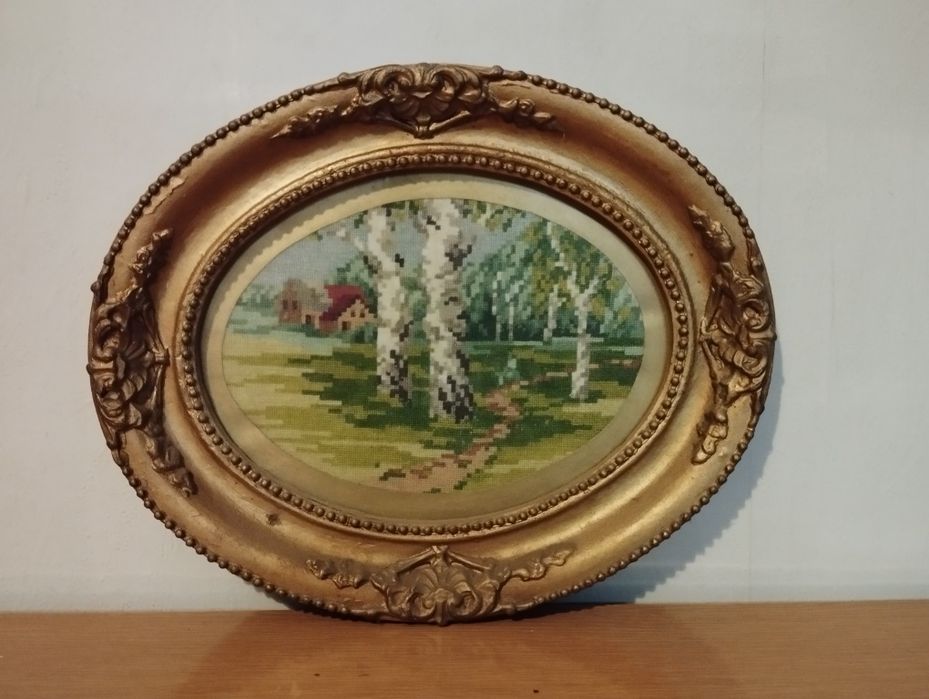 Овални гоблени с рамка