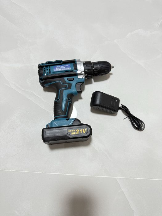 Шуруповерт новый!