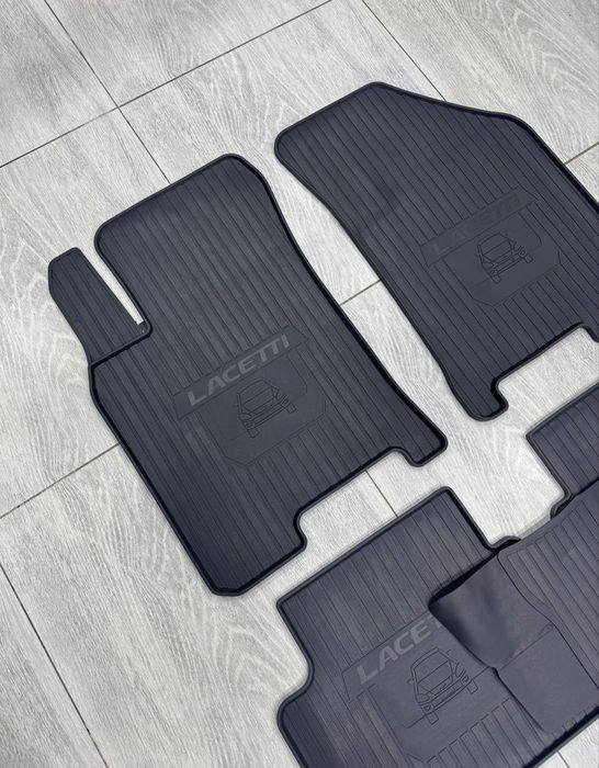 Lacetti USA polik. juda ham noodatiy turdagi poligimiz.