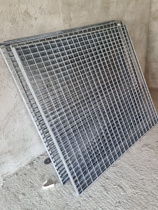 Grilaje metalice galvanizate
