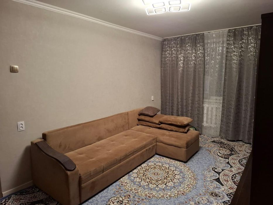 Продается  3-комн (7-139, 3 эт)