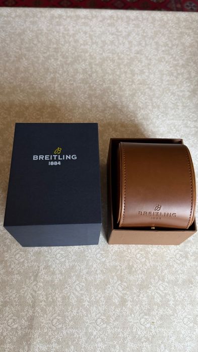 Breitling Avenger 44mm Black Bird