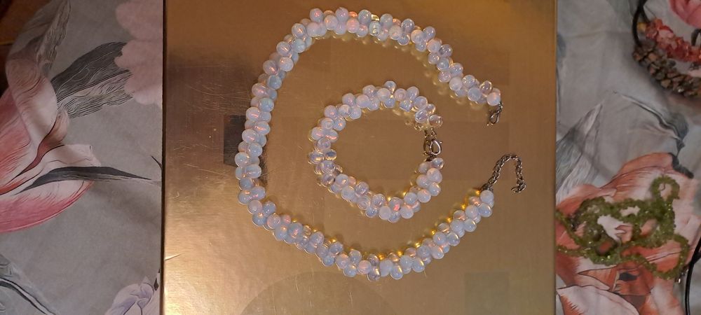 Летни колиета с гривни