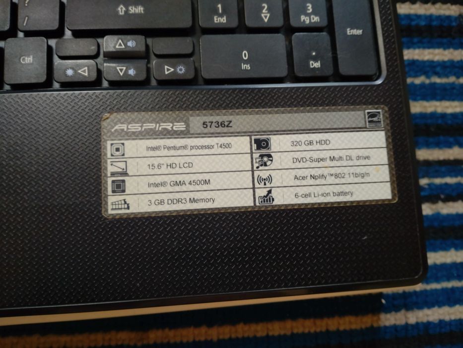Laptop Acer aspire 5736z