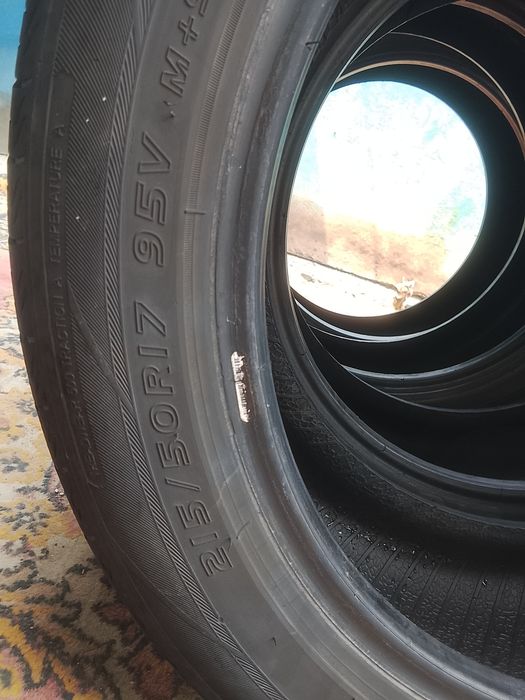 Шины 215/50 R17  летний сезон б/у
