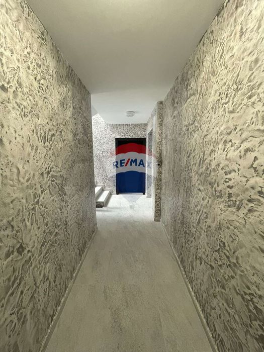 Продава се Двустаен апартамент в Варна, Аспарухово - 111 кв.м за 1113 €/кв.м - Снимка #9