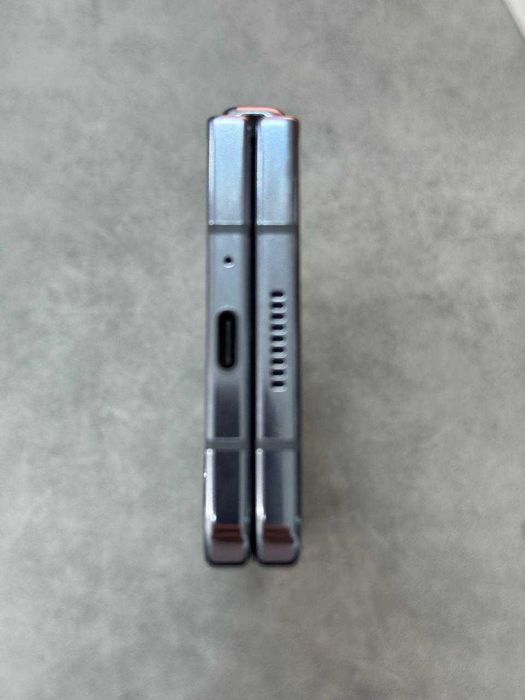 Samsung Galaxy Fold 5