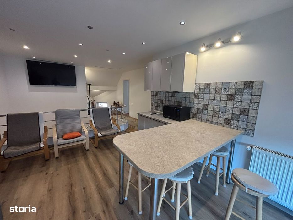 Apartament in vila/ 100 mp/ parcare/ zona Zorilor — fotografia 1