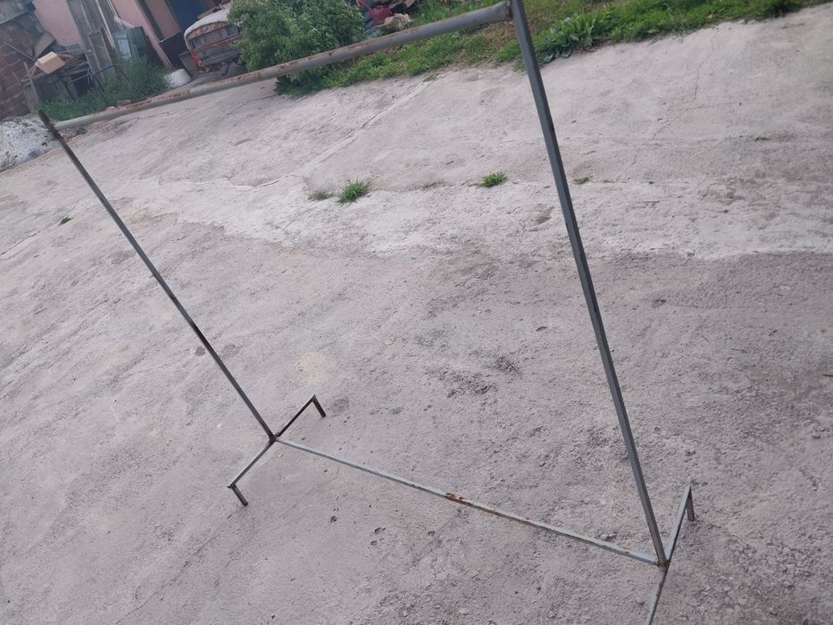 Продам вешалку самодельная