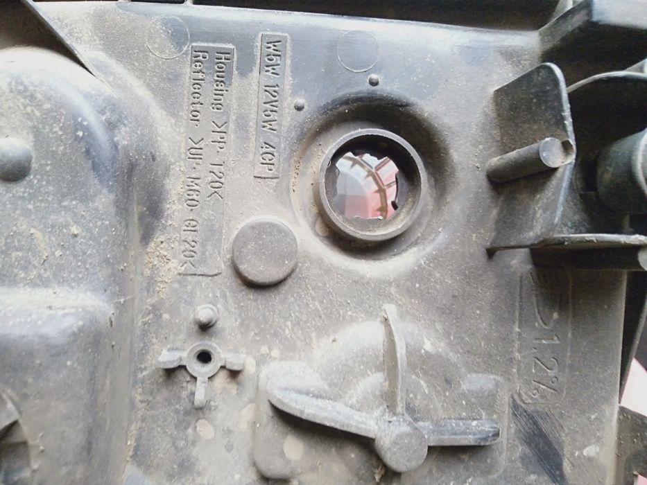 Фара Лэнд Крузер 100