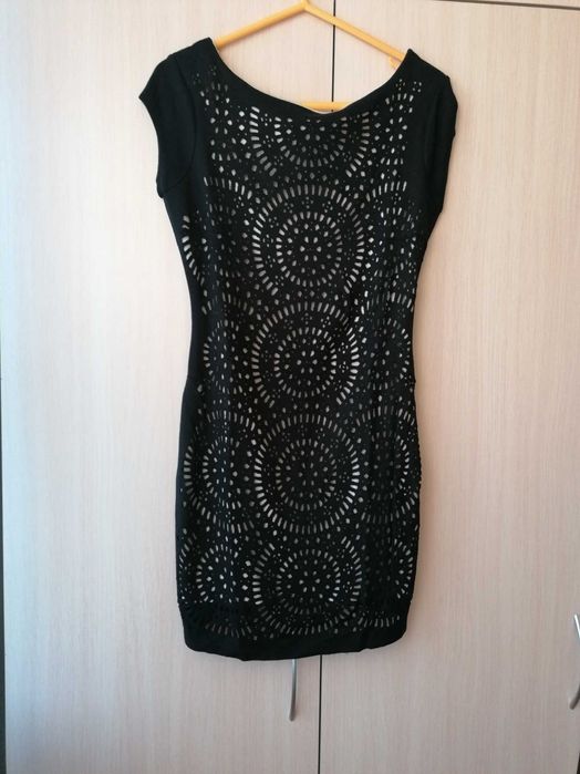 Ефектна дамска рокля