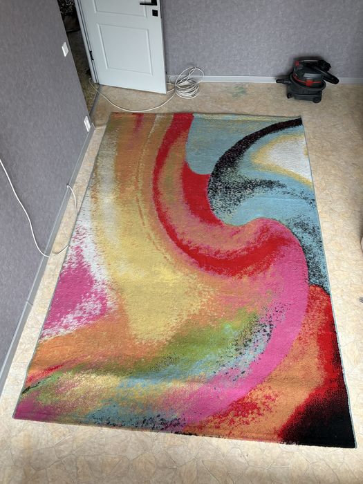 Ковер состояние отличное, самовывоз Орбита 3