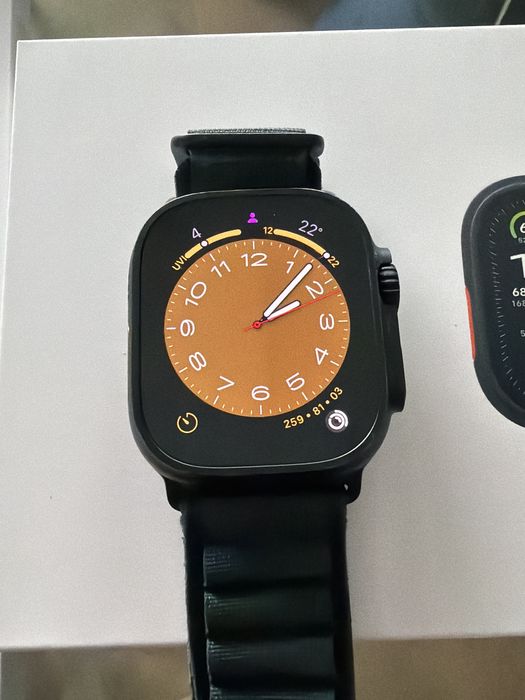 Aplle watch Ultra 2 Black  Titanium 49 mm