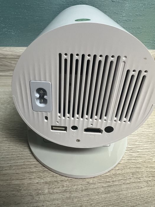 Smart LCD Projector