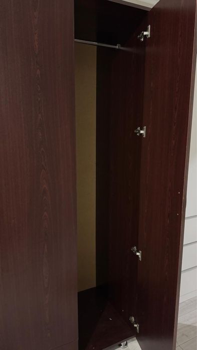 Продам шкаф