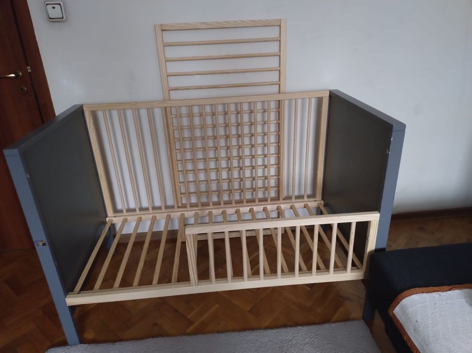 Продавам бебешка кошара/легло Kinderkraft – расте заедно с детето!