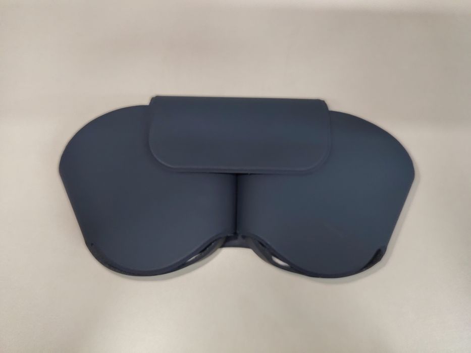 AirPods Max продаю