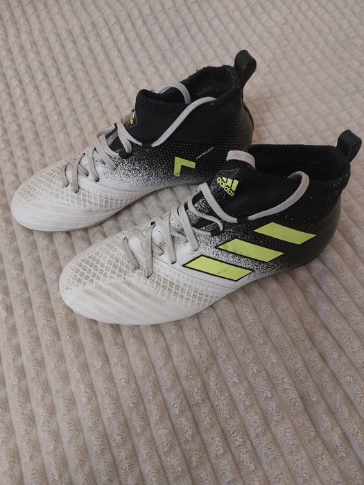 Бутонки Adidas predator