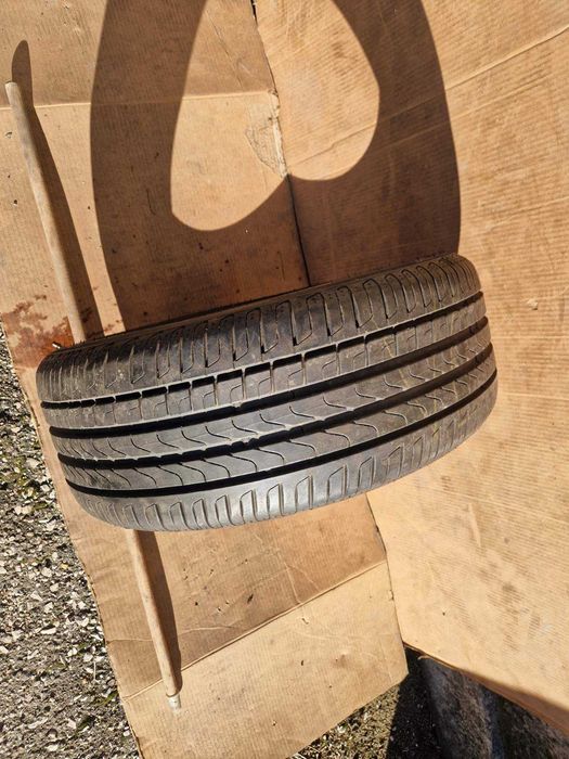 1 Pirelli R18 225/45 Лятна гума DOT1522