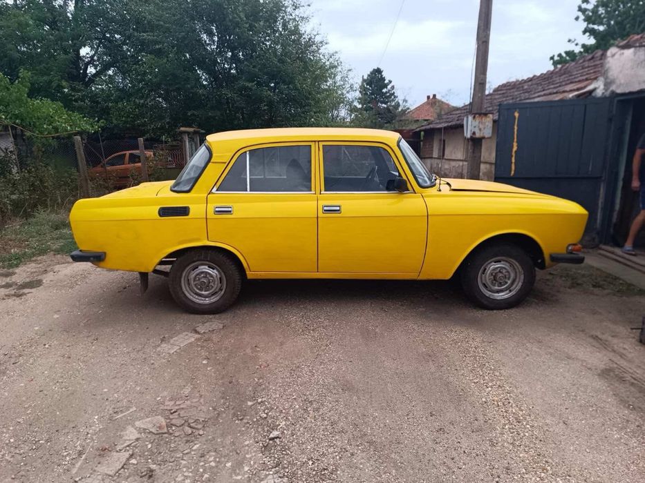 Продавам Москвич 2140Д НА ЧАСТИ.