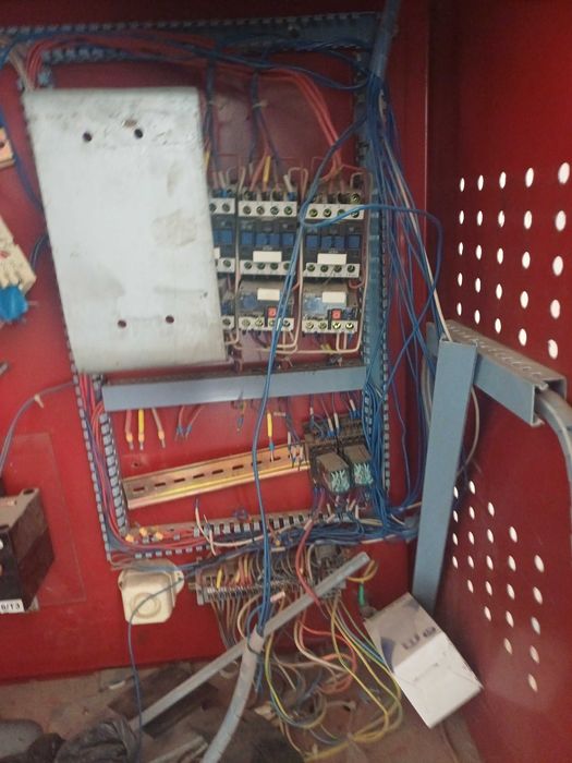 Электро щит сотилади