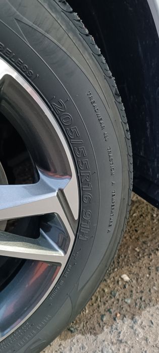 Продам шины размер 16