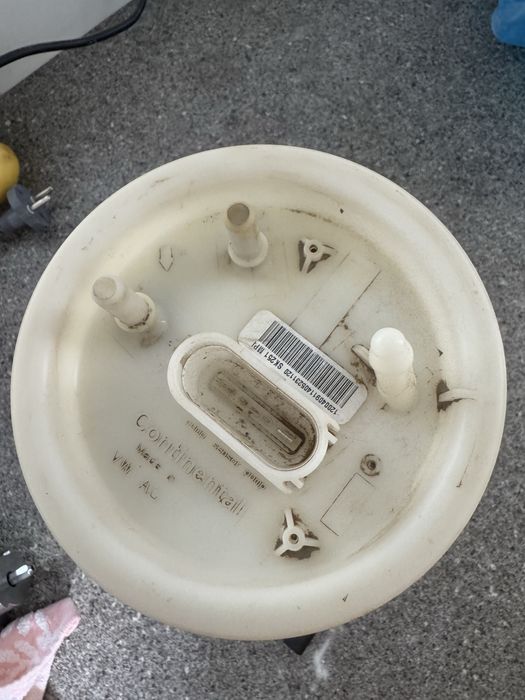 Бензонасос Поло 2014