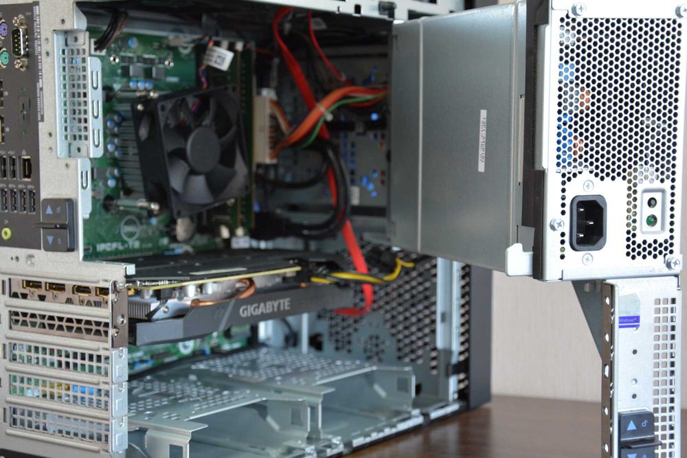 Геймърски компютър i7-8700 | GTX 1660 SUPER 6GB | 32GB RAM | NVMe SSD