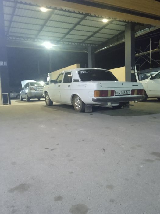 Volga 3102 akula srochna sotiladi