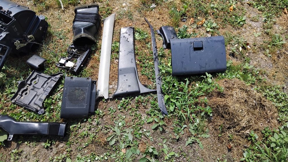 Запчасти на слепую мазду