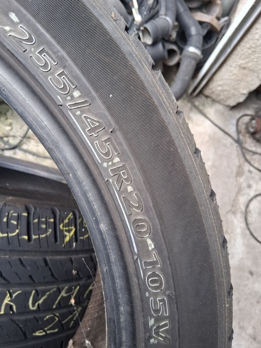 255 45 20 KUMHO  2бр летни дот 2021г