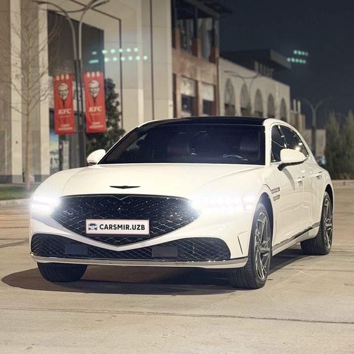 Genesis G90 Full