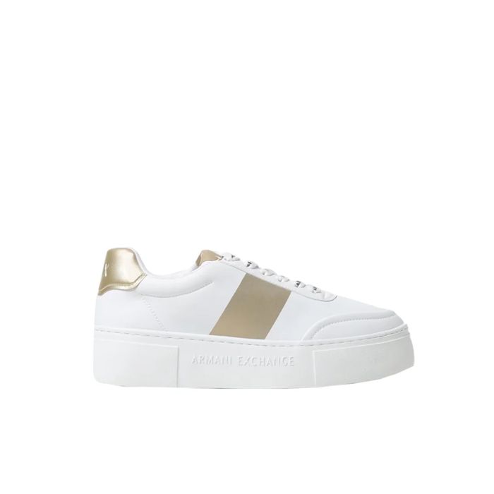 Бели кецове Armani Exchange