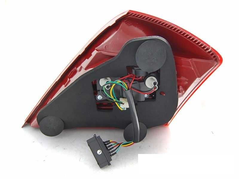 Диодни стопове за Mercedes W221 S-Class с бягащ мигач - На склад