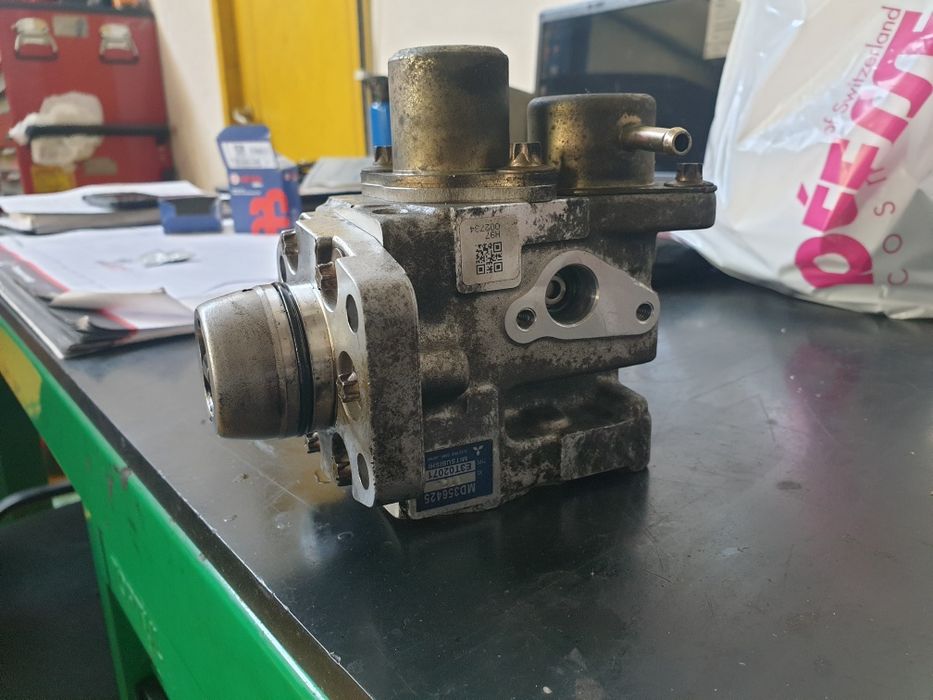 pompa benzina   mitsubishi pinin 1.8 gdi
