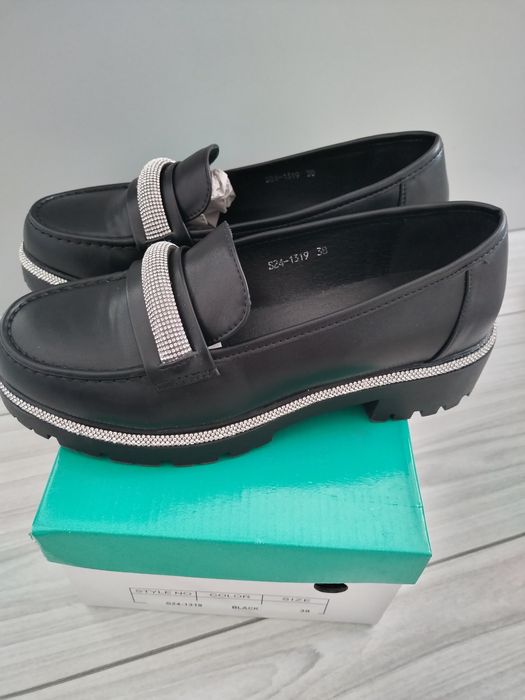 Pantofi dama moderni