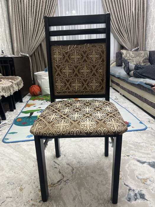 Стулья деревянные мягкие 6 штук