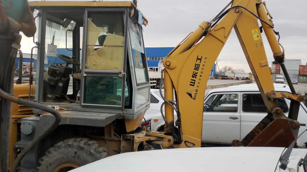 Экскаватор LGB – 680