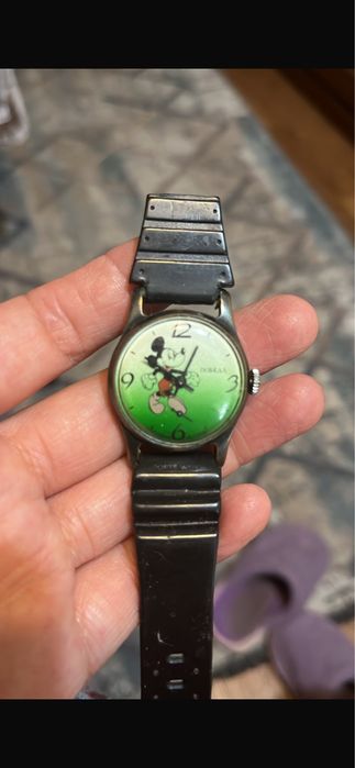 Продам часы советские