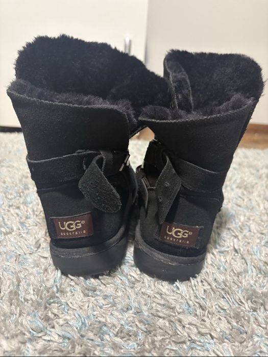 Дамски обувки UGG