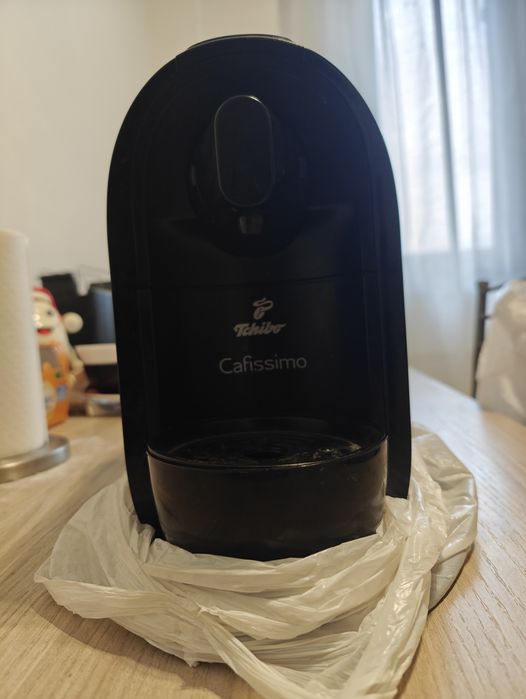 Vând aparat cafea Tchibo cafissimo