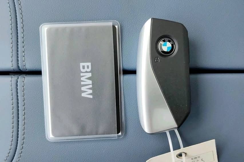 BMW i5 xDrive 50L под заказ от Terra Auto